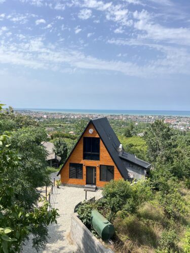 کلبه دوخواب استخر دار با ویو عالی